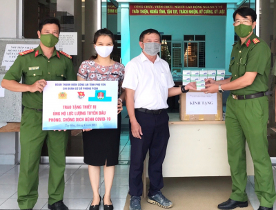 Thượng úy Nguyễn Duy Hùng - Xung kích trên tuyến đầu chống dịch