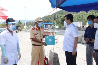 Chủ tịch UBND tỉnh Trần Hữu Thế: Thực hiện nghiêm việc giãn cách xã hội để bảo vệ thành quả chống dịch