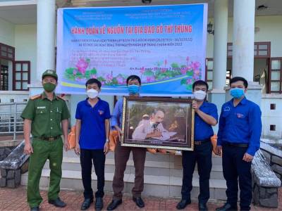 Tổ chức hành trình về nguồn tại địa chỉ đỏ Địa Đạo Gò Thì Thùng nhân kỷ niệm 91 năm ngày thành lập Đoàn TNCS Hồ Chí Minh (25/3/1931 - 26/32022)