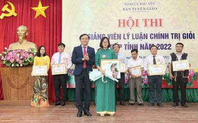 Thí sinh Võ Thị Lan Trân đạt giải nhất hội thi Giảng viên lý luận chính trị giỏi cấp tỉnh năm 2022
